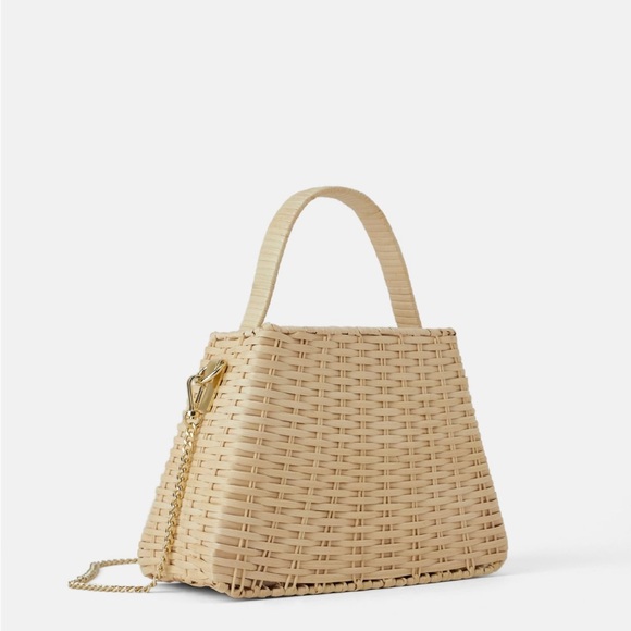 Zara Handbags - ZARA RAFFIA CONVERTIBLE BAG, Sz Small